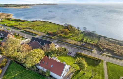 Fur House | 512 m² House ∙ 10 bedrooms ∙ 20 guests