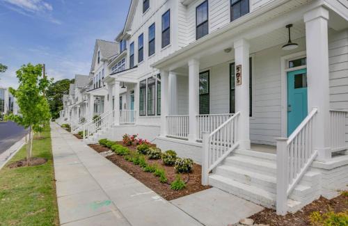 Northeast Virginia Beach House | 513 The First Colonial House