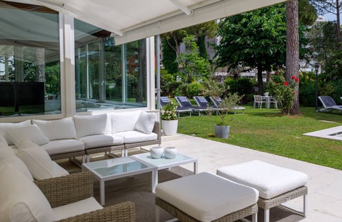 Milano Marittima Villa | 515 m² Villa ∙ 5 bedrooms ∙ 10 guests