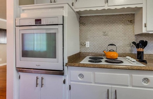 Central Oklahoma City House | 51ST PLACE/CLEAN AND QUIET/WIFI