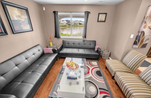 Calgary Apartment | 52-3 Bed Suite On Lake Central Ac By Airport