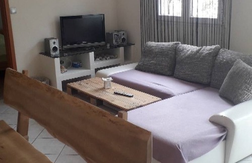 Cove Basina (Jelsa) House | 52 m² House ∙ 3 bedrooms ∙ 6 guests