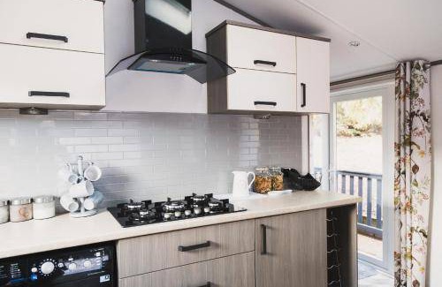 Auchterarder Cabin | 52 m² Lodge ∙ 2 bedrooms ∙ 4 guests