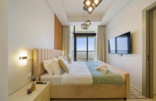 Sheikh Zayed Road Apartment | 52nd Floor 2br In Aykon City Huge Layout