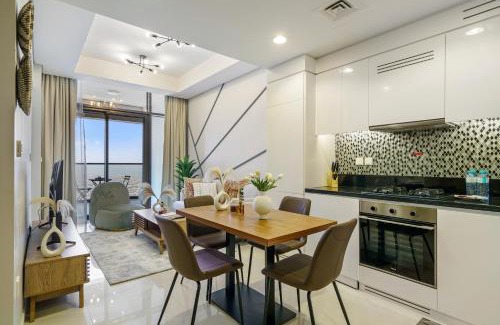 Sheikh Zayed Road Apartment | 52nd Floor 2br In Aykon City Huge Layout