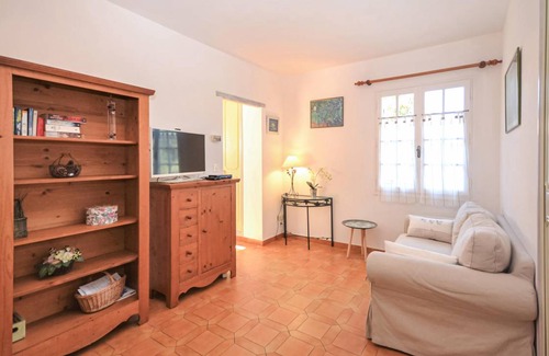 Entrechaux House | 53 m² House ∙ 1 bedroom ∙ 2 guests