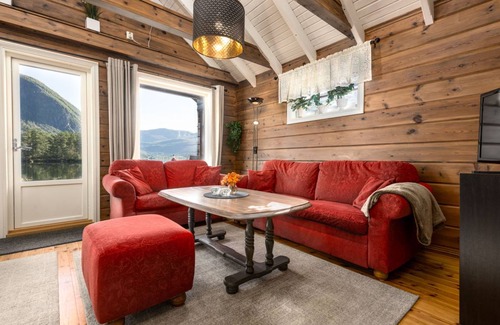 Viksdalen House | 53 m² House ∙ 1 bedroom ∙ 6 guests