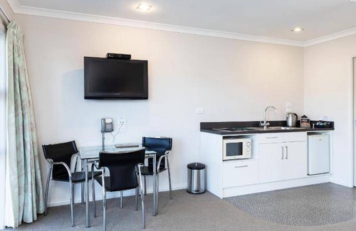 Fitzroy Hotel | 53 m² Motel ∙ 2 bedrooms ∙ 5 guests