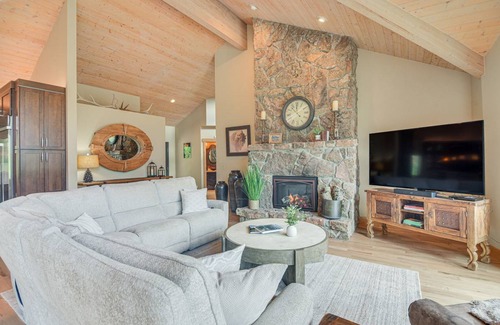 Evergreen House | 530 m² House ∙ 4 bedrooms ∙ 8 guests