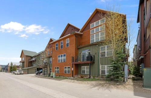 Frisco House | 539 Granite St