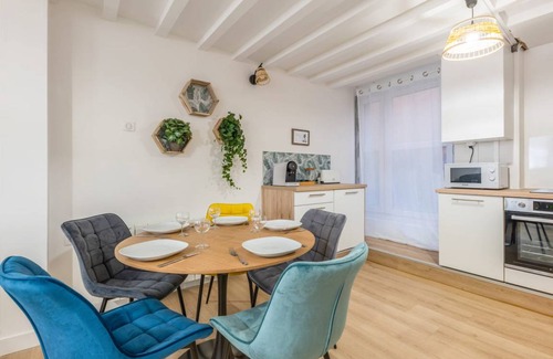 Marechal Lyautey - Vitton Apartment | 54 m² Apartment ∙ 2 bedrooms ∙ 5 guests