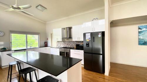 Wooli House | 54 Kendall