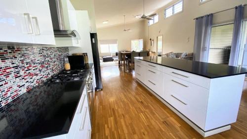 Wooli House | 54 Kendall