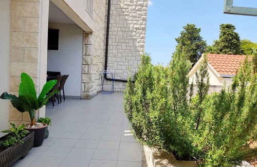 Supetar Apartment | 54 m² Apartment ∙ 2 bedrooms ∙ 6 guests