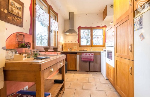 Gilly-sur-Isere House | 54 m² Gîte ∙ 2 bedrooms ∙ 5 guests