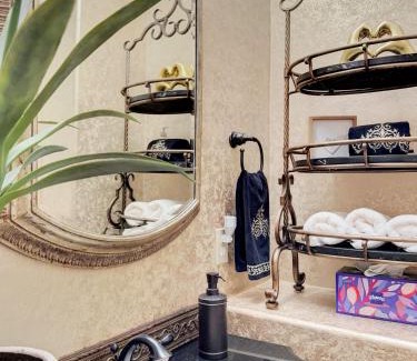 Arabian Crest House | 55th Scottsdale
