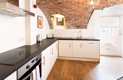 Redcliffe Apartment | 56 m² Apartment ∙ 1 bedroom ∙ 4 guests