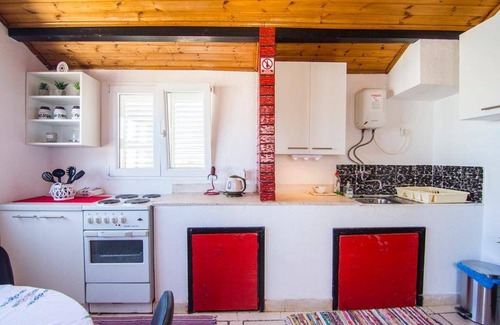 Splitska Apartment | 56 m² Apartment ∙ 2 bedrooms ∙ 4 guests