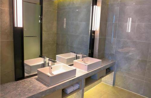 Xiufeng Hotel | 56 m² Hotel ∙ 4 guests