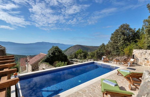 Zaostrog House | 56 m² House ∙ 1 bedroom ∙ 3 guests