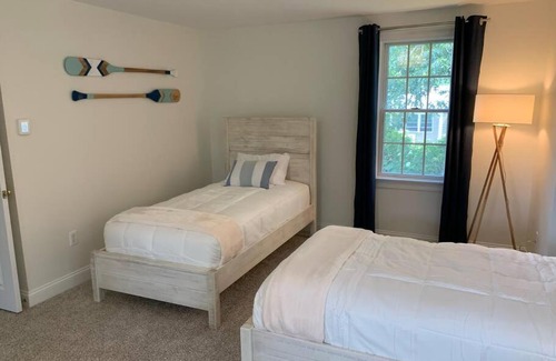 East Sandwich House | 56Beachway-Private beach Refreshed in 2022 Cozy