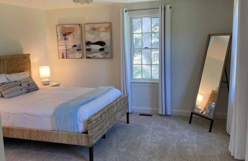 East Sandwich House | 56Beachway-Private beach Refreshed in 2022 Cozy