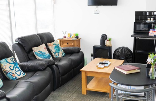 Chapel Saint Leonards Cottage | 57 CHERRY PARK, pet friendly, with a garden in Chapel St Leonards