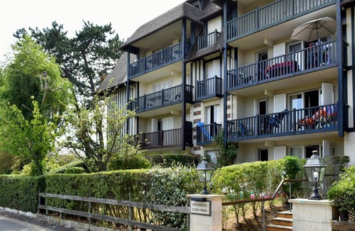 Benerville-sur-Mer Apartment | 57 m² Apartment ∙ 2 bedrooms ∙ 4 guests