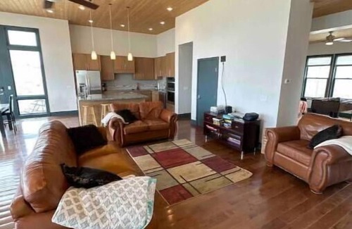 Truth or Consequences House | 57 Taylor in TRC NM at Elephant Butte Lake