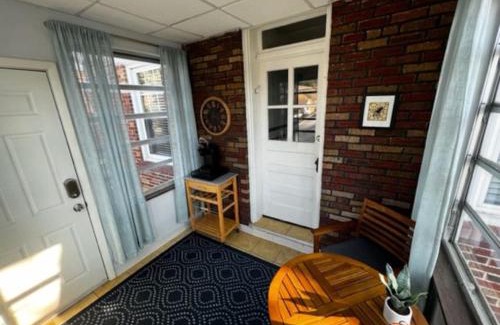 Northampton House | 5733 Tholozan Luxury 2 Bedroom Home With Fenced Backyard