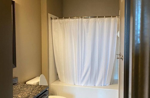 MacGregor Apartment | 5755 Hermann Park 1B1B & Study