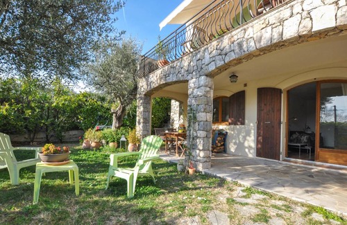 Magagnosc Apartment | 58 m² Apartment ∙ 1 bedroom ∙ 2 guests