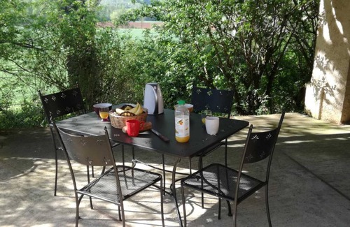 Larroque House | 58 m² Gîte ∙ 2 bedrooms ∙ 4 guests
