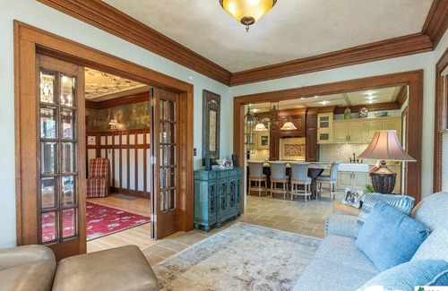 Bemis Park House | 599) Downtown | 5 bedrooms | Fenced Yard