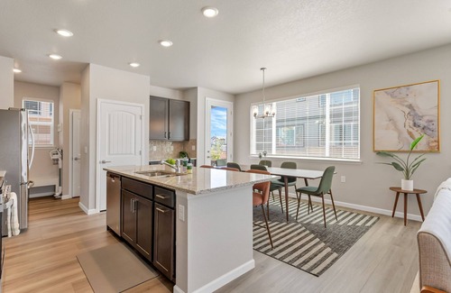 Dupont House | 5BD Home w/Game Room & Office - 4Mins RTD - US 36n