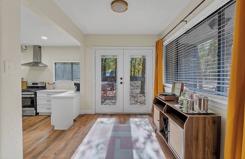 Tulsa House | 5BD Wes Anderson-Theme - Movie Theater & Ping Pong