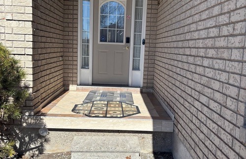 Springwater House | 5br 3.5bth home w Free Parkings+Ensuite laundrynBarrie,ON