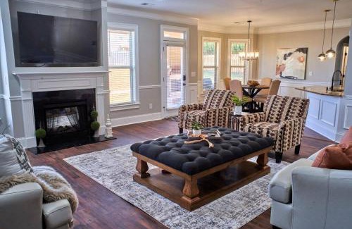 Grovetown House | 5Br, 3Ba, 10 beds, SuperHost, 5 min to Eisenhower