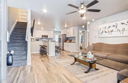 Central Oklahoma City House | 5br Ensuite Baths Hot Tub Near Lake Hefner #co