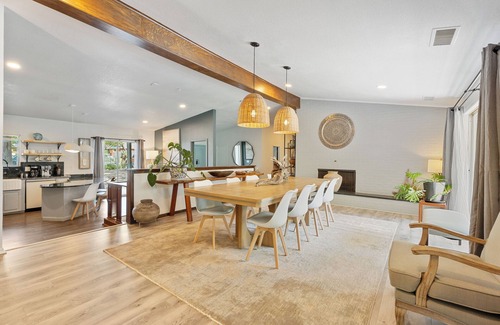 Central Oklahoma City House | 5BR Getaway | 10 Mins to OKC State Fair | Hot Tub, Patio, Lounge #MR