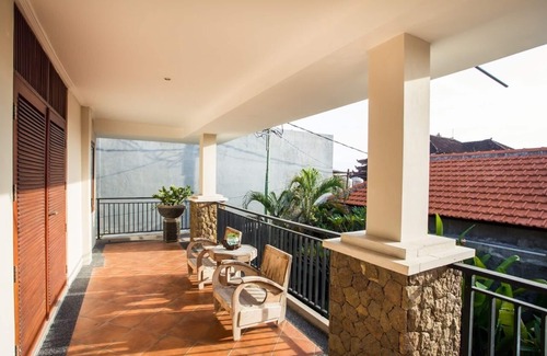 Kerobokan Villa | 5BR Private Villa near Seminyak