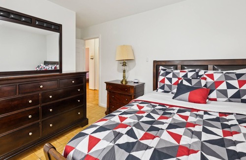 Hyattsville House | 5miles to Washington DC sight see: charming villa