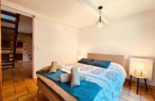 Bize-Minervois Apartment | 5min baignade en rivière animaux accepté toit terrasse