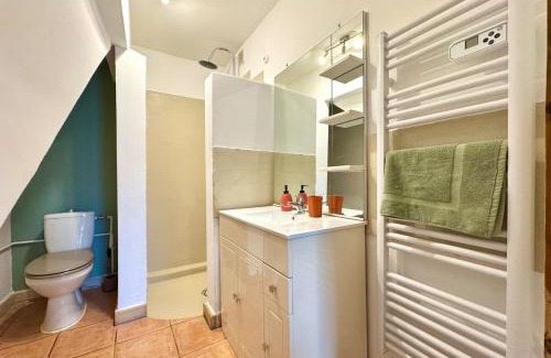 Bize-Minervois Apartment | 5min baignade en rivière animaux accepté toit terrasse