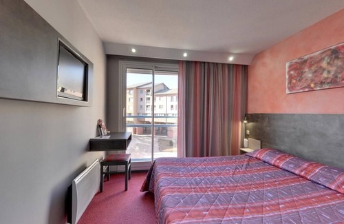 Gap Hotel | 5mn de la Gare | Chambre Double Confort + Parking