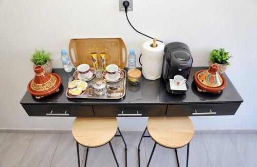 Ain Harrouda Apartment | 5mn from the beach, elegant relaxation apartment, Swimming pool, Playground, Park