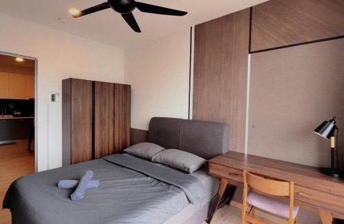Petaling Jaya Apartment | 5PX, 3BR Emporis KD, Near Segi & Thomson Hospital