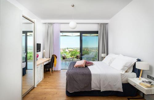 Skalani Villa | 5star Villa Harmony w heated pool, Gym, Spa, Sauna