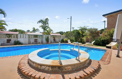 Coffs Harbour Apartment | 6 27 Ocean Parade Coastal 2-Bedroom Apartment Opposite Park Beach