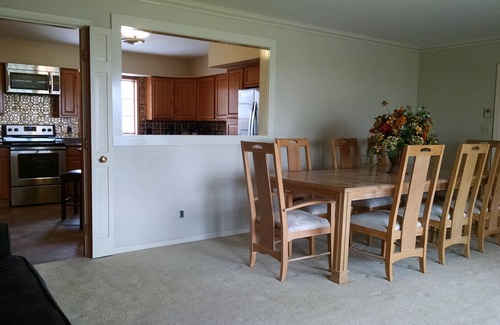 Nancy House | 6 Bdrm/Lake Cumberland/Somerset/Pulaski Cnty Park/Lees Ford Marina